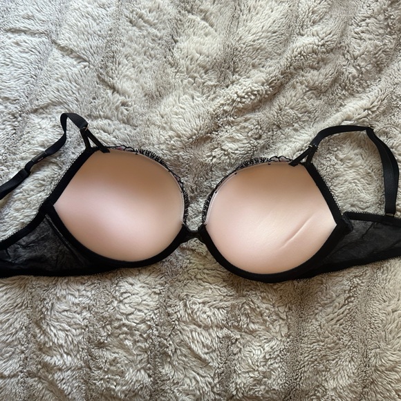 Victoria Secret Very Sexy Push Up Floral Bra NWT 36C - Picture 4 of 8